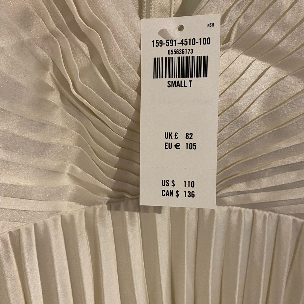 Abercrombie & Fitch Cream Pleated Dress - Picture 3 of 3